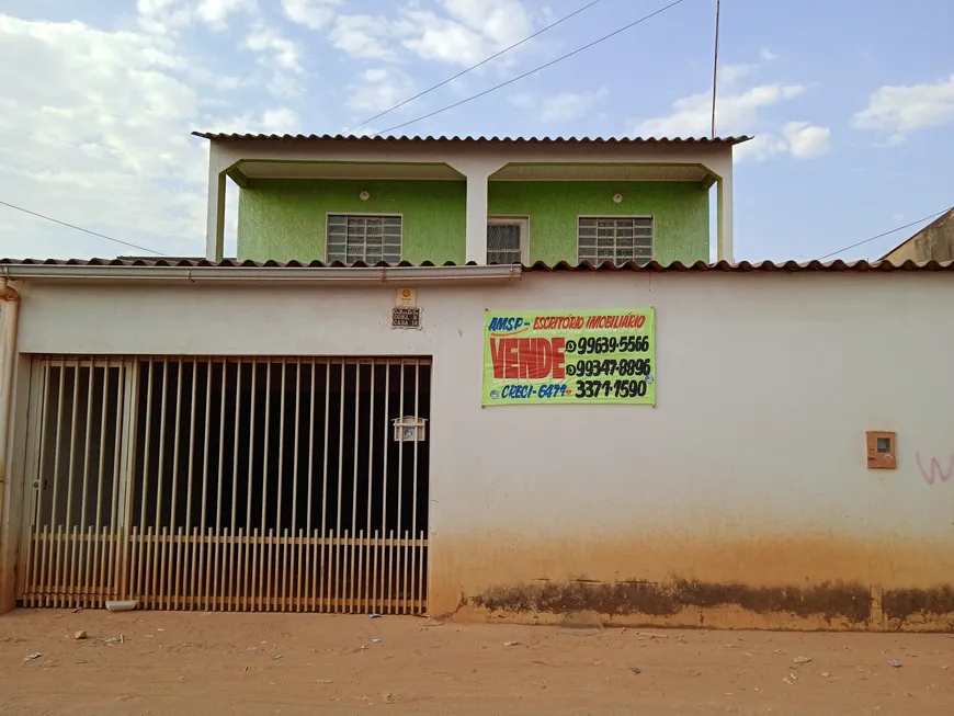 Foto 1 de Casa com 4 Quartos à venda, 210m² em Ceilandia Sul, Brasília