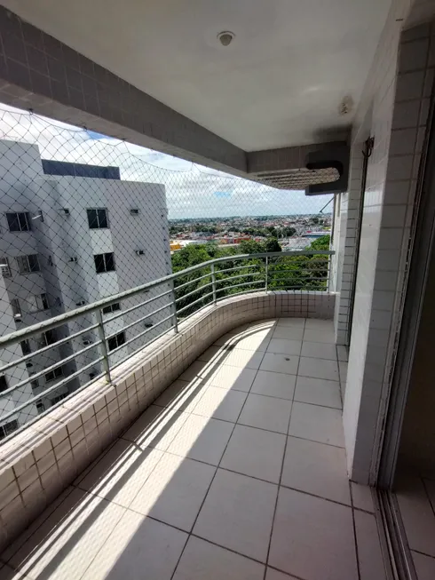 Foto 1 de Apartamento com 3 Quartos para alugar, 76m² em Parque Verde, Belém