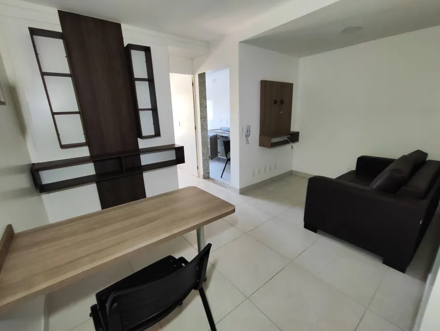 Foto 1 de Apartamento com 1 Quarto para alugar, 40m² em Granja dos Cavaleiros, Macaé
