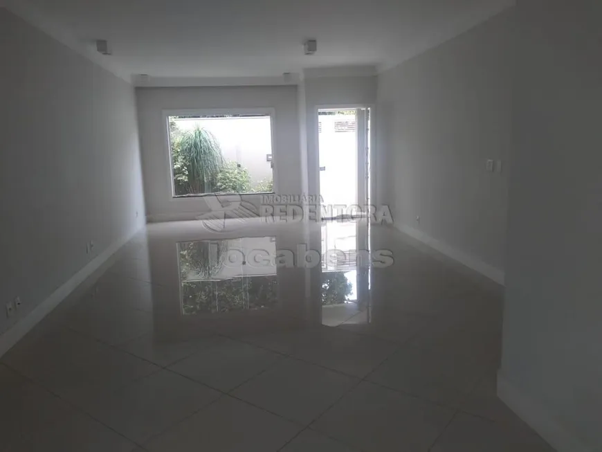 Foto 1 de Casa com 3 Quartos à venda, 200m² em Nova Redentora, São José do Rio Preto