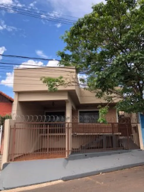 Foto 1 de Casa com 3 Quartos à venda, 150m² em Boa Vista, Uberaba