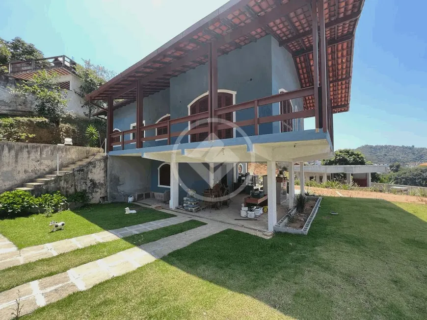 Foto 1 de Casa com 3 Quartos à venda, 196m² em Barra do Imbuí, Teresópolis