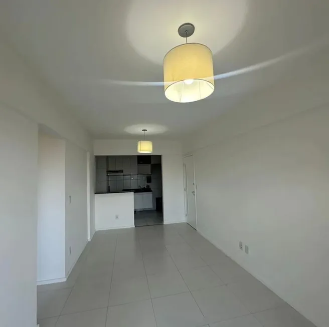 Foto 1 de Apartamento com 3 Quartos à venda, 67m² em Brotas, Salvador