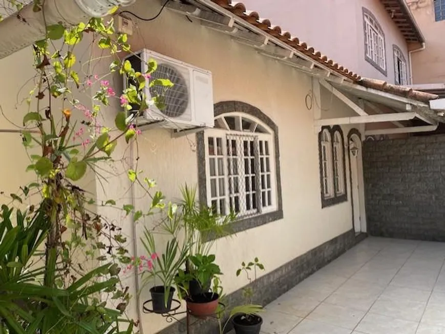 Foto 1 de Casa com 2 Quartos à venda, 54m² em Jardim Primavera, Volta Redonda