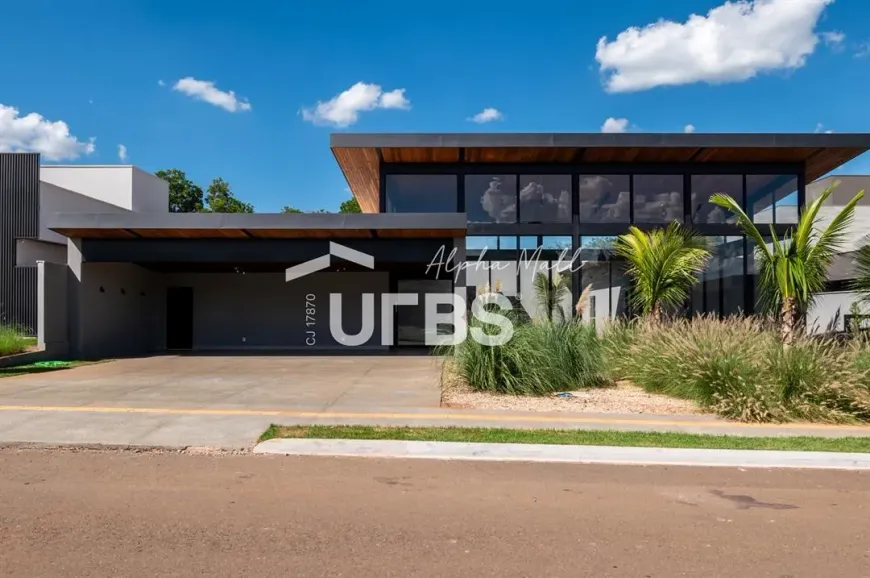 Foto 1 de Casa de Condomínio com 4 Quartos à venda, 525m² em Residencial Goiânia Golfe Clube, Goiânia