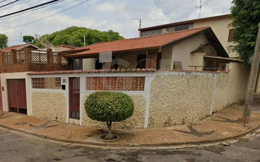 Foto 1 de Casa com 5 Quartos à venda, 172m² em Vila Miguel Vicente Cury, Campinas