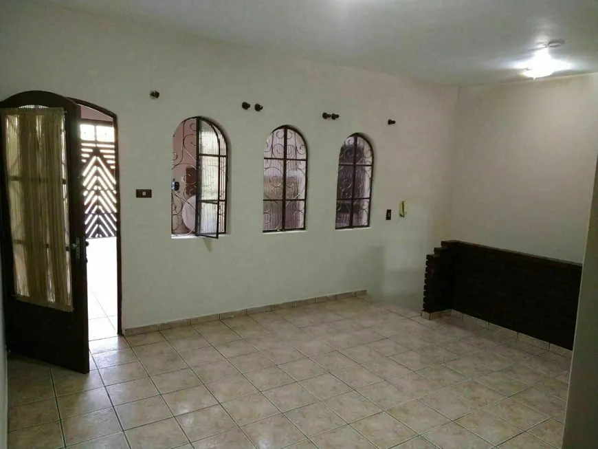 Foto 1 de Sobrado com 3 Quartos à venda, 278m² em Centro, Santana de Parnaíba