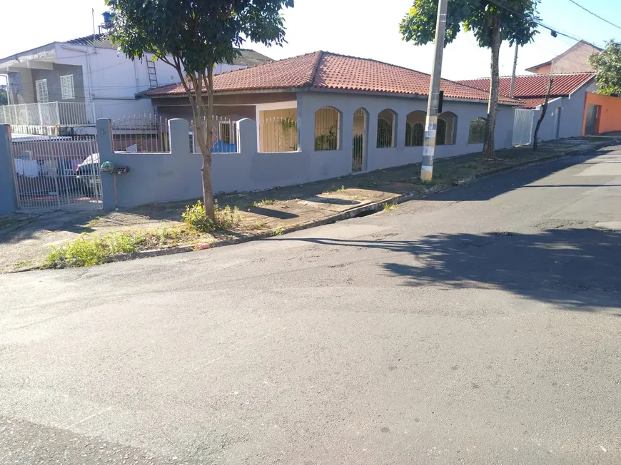 Foto 1 de Casa com 3 Quartos à venda, 280m² em Jardim Santa Emília, Hortolândia