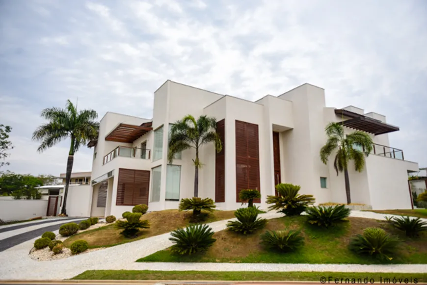 Foto 1 de Casa de Condomínio com 7 Quartos à venda, 700m² em Residencial Alphaville Flamboyant, Goiânia