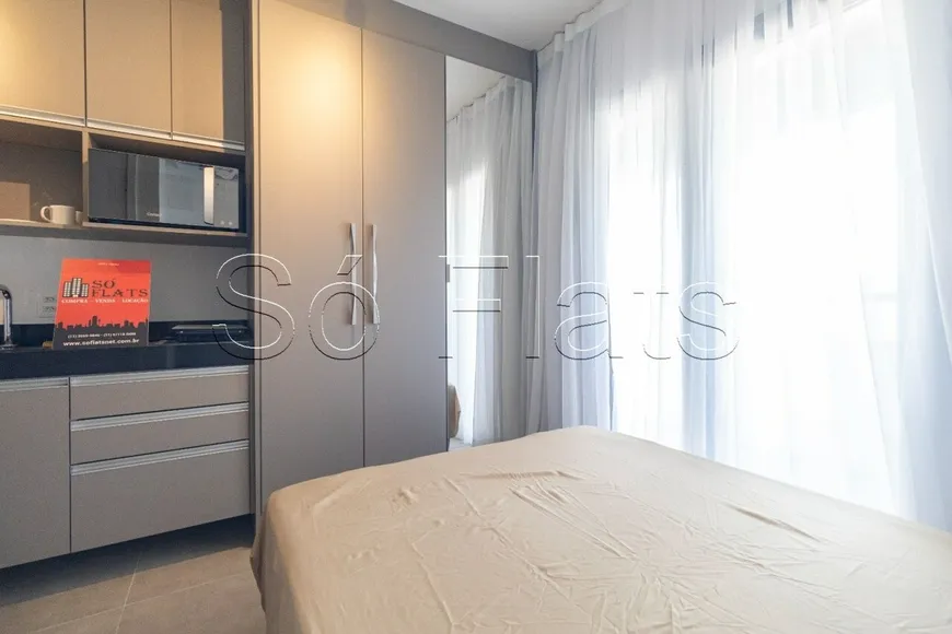 Foto 1 de Apartamento com 1 Quarto para alugar, 20m² em Pinheiros, São Paulo