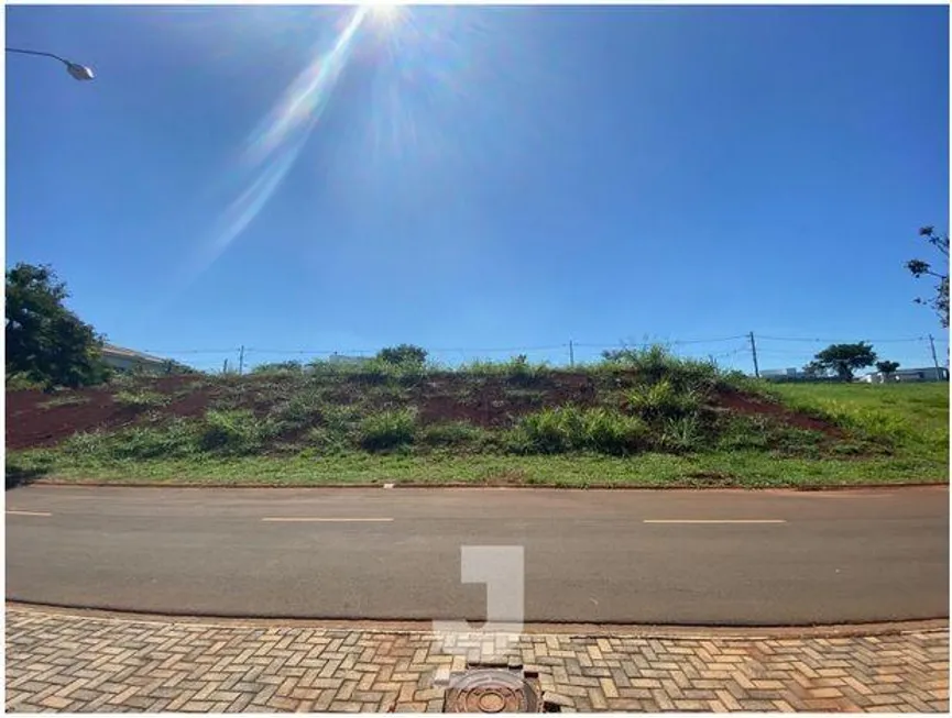 Foto 1 de Lote/Terreno à venda, 1500m² em Portal dos Bandeirantes II, Porto Feliz