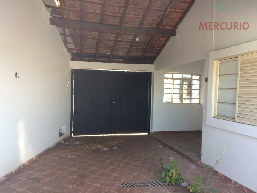 Foto 1 de Casa com 2 Quartos para venda ou aluguel, 68m² em Parque Vista Alegre, Bauru