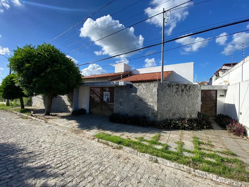 Foto 1 de Casa com 3 Quartos à venda, 314m² em Mirante, Campina Grande