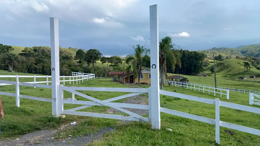 Foto 1 de Fazenda/Sítio com 3 Quartos à venda, 250000m² em Centro, Alfredo Wagner