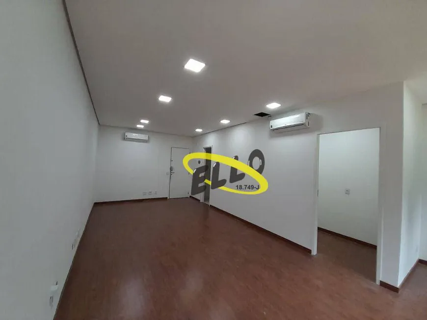 Foto 1 de Sala Comercial à venda, 64m² em Granja Viana, Cotia