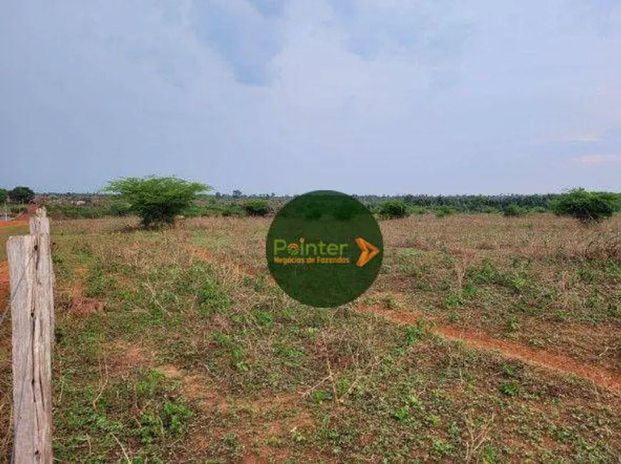 Foto 1 de Fazenda/Sítio à venda, 38000m² em Centro, São José do Xingu