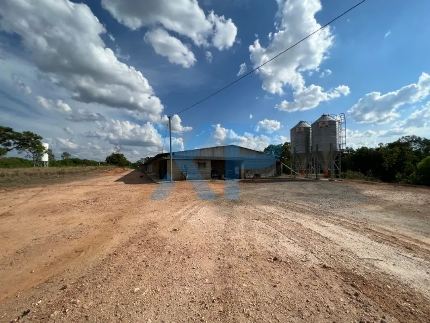 Foto 1 de Fazenda/Sítio com 2 Quartos à venda, 1500m² em Zona Rural, Carmo do Cajuru