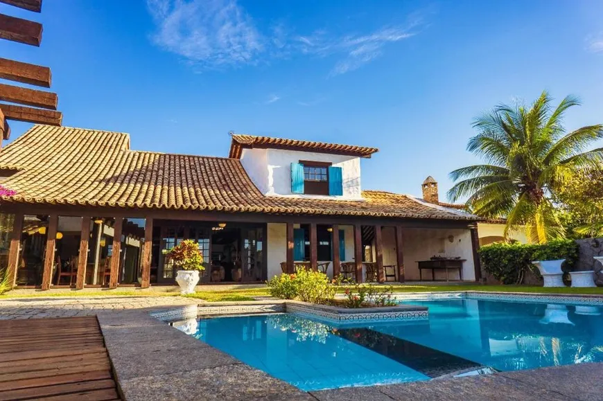 Foto 1 de Casa com 9 Quartos à venda, 1591m² em Sao Bento, Cabo Frio