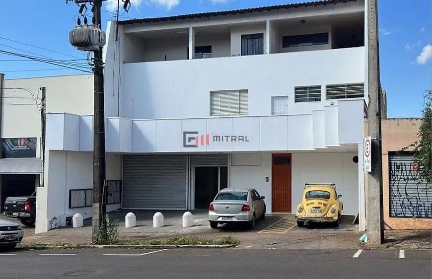 Foto 1 de Ponto Comercial à venda, 910m² em Centro, Londrina