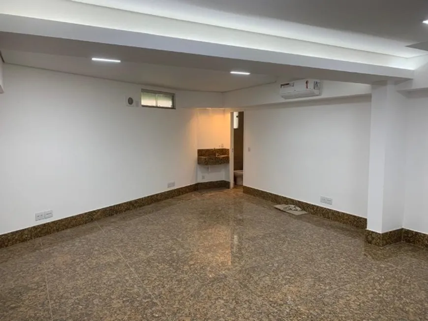 Foto 1 de Sala Comercial para alugar, 42m² em Buritis, Belo Horizonte