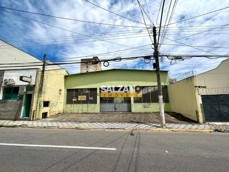 Foto 1 de Galpão/Depósito/Armazém à venda, 332m² em Centro, Taubaté