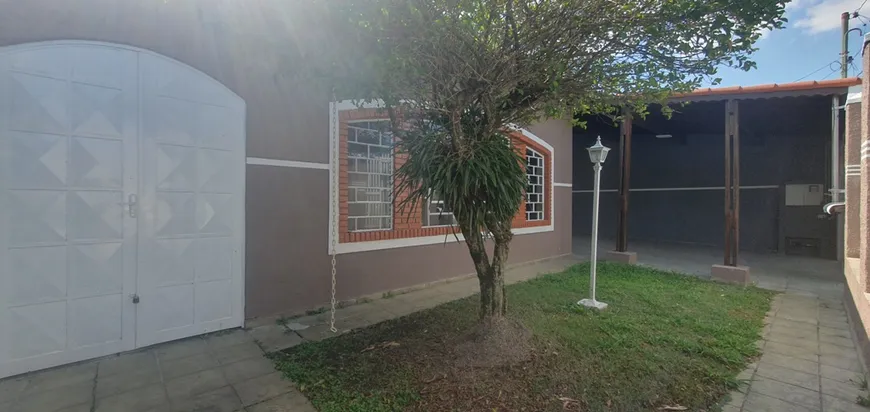 Foto 1 de Casa com 3 Quartos à venda, 250m² em Jardim Santa Maria, Jacareí