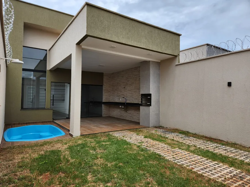 Foto 1 de Casa com 3 Quartos à venda, 125m² em Setor Cristina II Expansao, Trindade