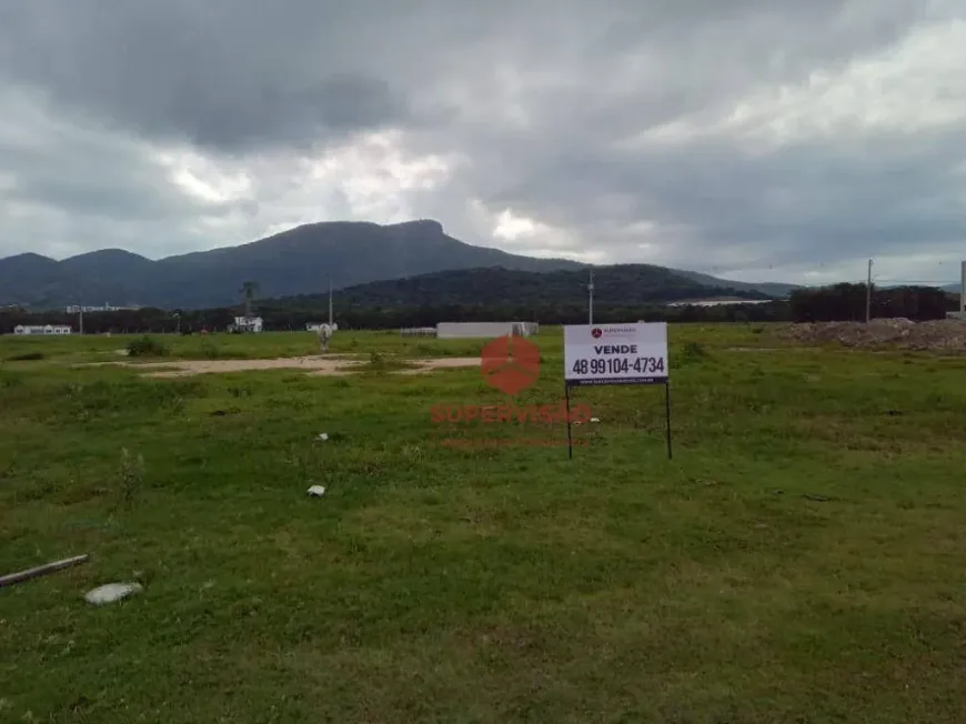 Foto 1 de Lote/Terreno à venda, 719m² em Pedra Branca, Palhoça