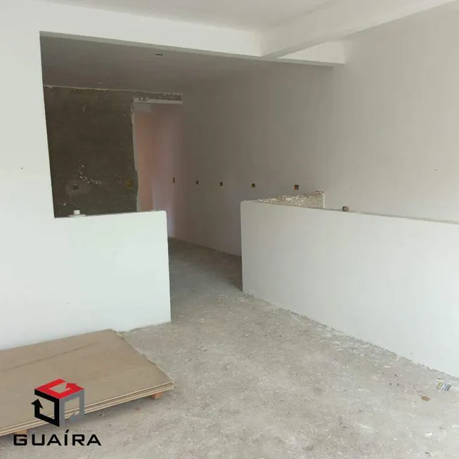 Foto 1 de Casa com 2 Quartos à venda, 179m² em Vila Curuçá, Santo André