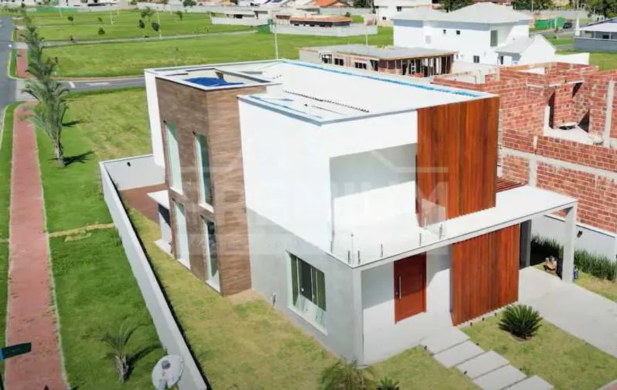 Foto 1 de Casa de Condomínio com 4 Quartos à venda, 229m² em Itapeba, Maricá