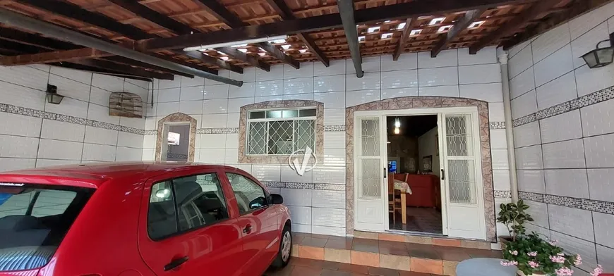 Foto 1 de Casa com 3 Quartos à venda, 100m² em Crispim, Pindamonhangaba