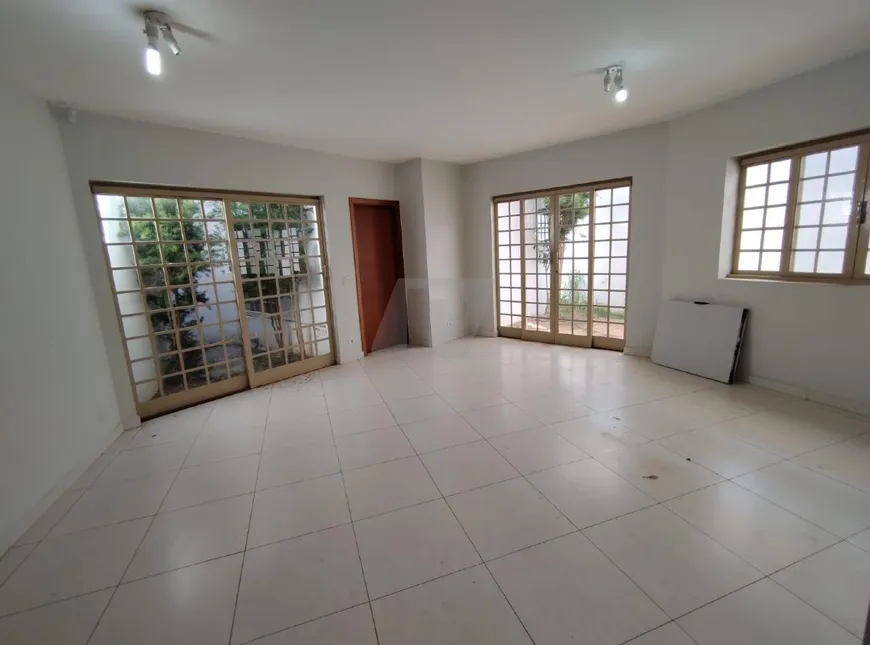 Foto 1 de Imóvel Comercial com 3 Quartos à venda, 240m² em Jardim Europa, Piracicaba