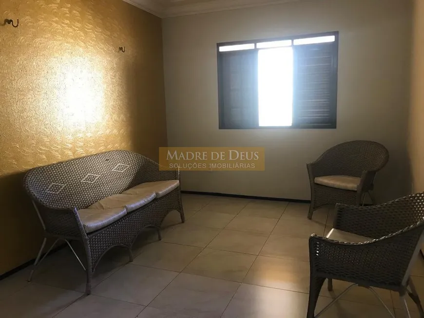 Foto 1 de Casa com 5 Quartos à venda, 330m² em Cidade dos Funcionários, Fortaleza