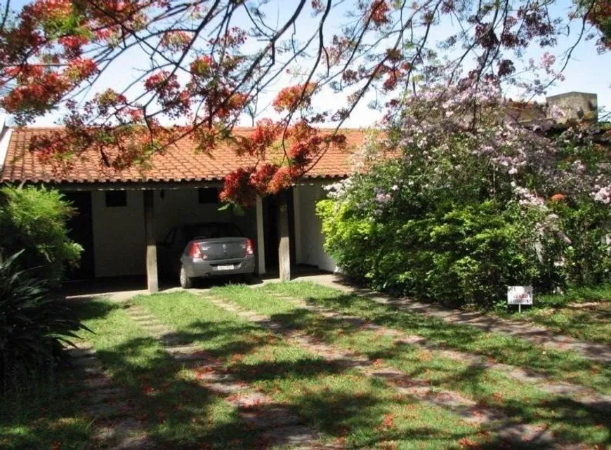 Foto 1 de Casa com 4 Quartos à venda, 388m² em Jardim das Paineiras, Campinas