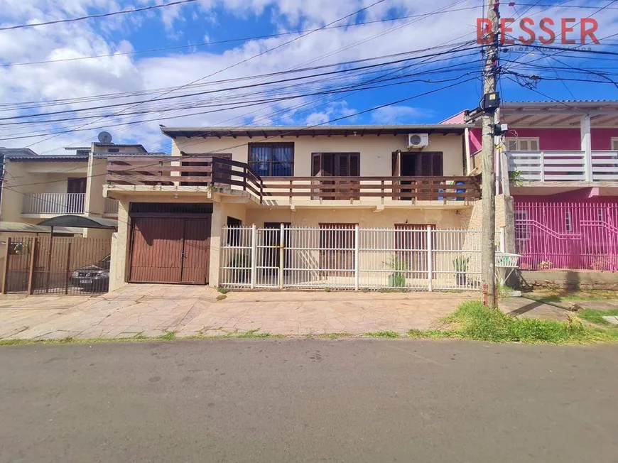 Foto 1 de Sobrado com 6 Quartos à venda, 230m² em Paraíso, Sapucaia do Sul