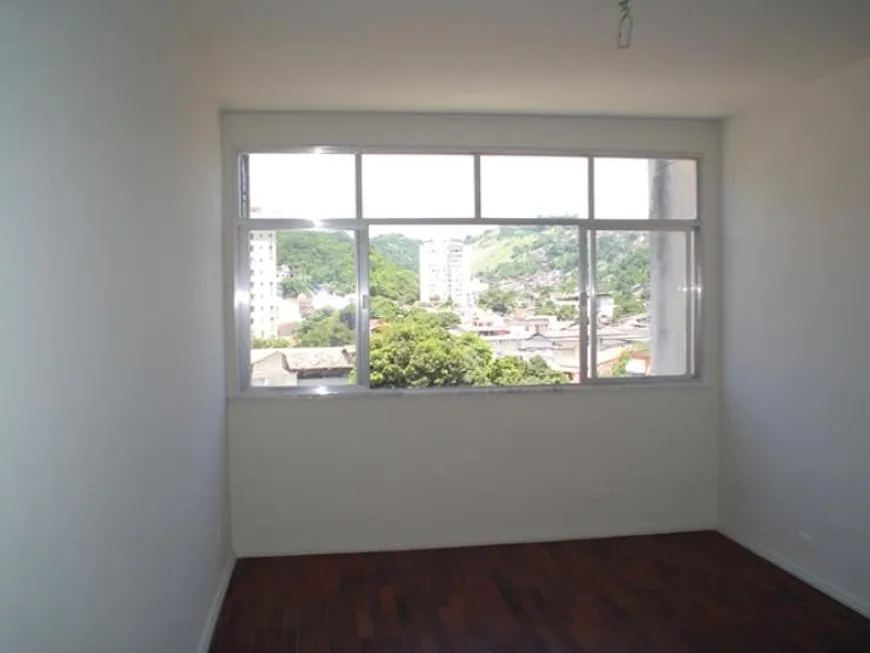 Foto 1 de Apartamento com 2 Quartos à venda, 70m² em Santa Rosa, Niterói