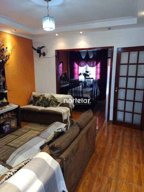 Foto 1 de Casa com 2 Quartos à venda, 130m² em Vila Penteado, São Paulo