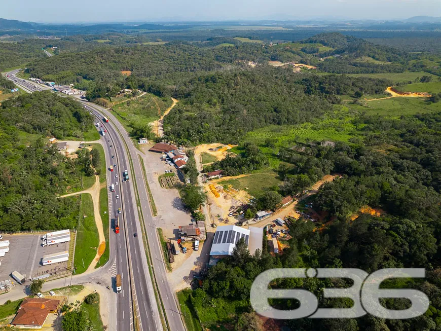 Foto 1 de Lote/Terreno à venda, 4986m² em Nova Brasília, Joinville