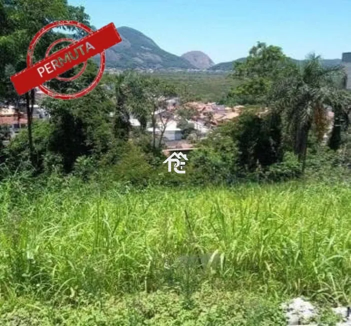 Foto 1 de Lote/Terreno à venda, 400m² em Itaipu, Niterói