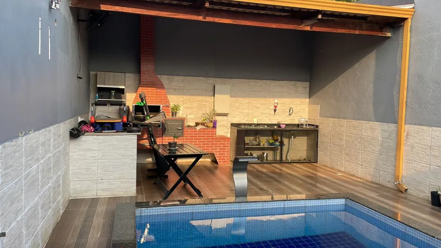 Foto 1 de Casa com 4 Quartos à venda, 160m² em Juscelino Kubitschek, Porto Velho