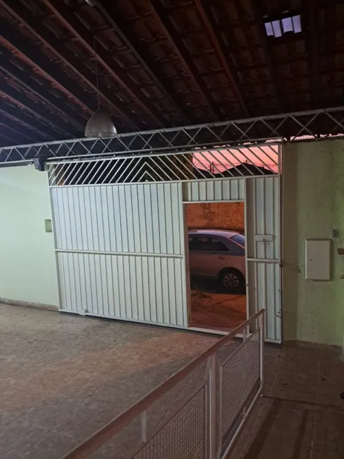 Foto 1 de Casa com 3 Quartos à venda, 188m² em Núcleo Residencial Presidente Geisel, Bauru