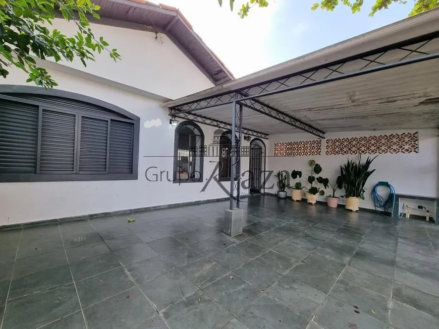 Foto 1 de Casa com 3 Quartos à venda, 150m² em Parque Industrial, São José dos Campos