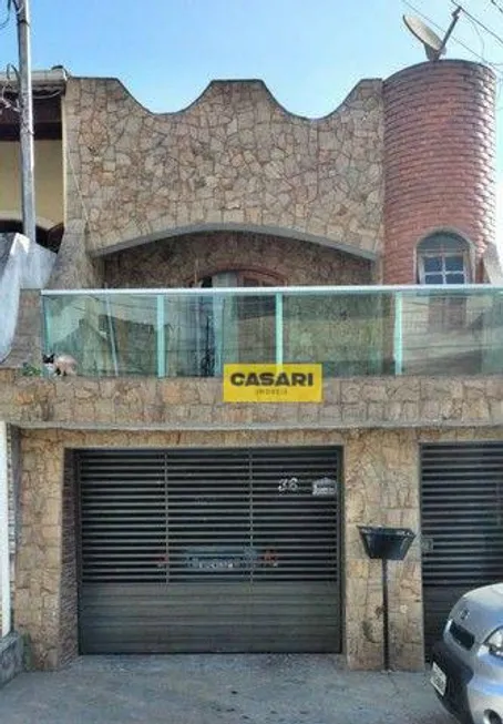 Foto 1 de Casa com 3 Quartos à venda, 125m² em Parque Gerassi, Santo André