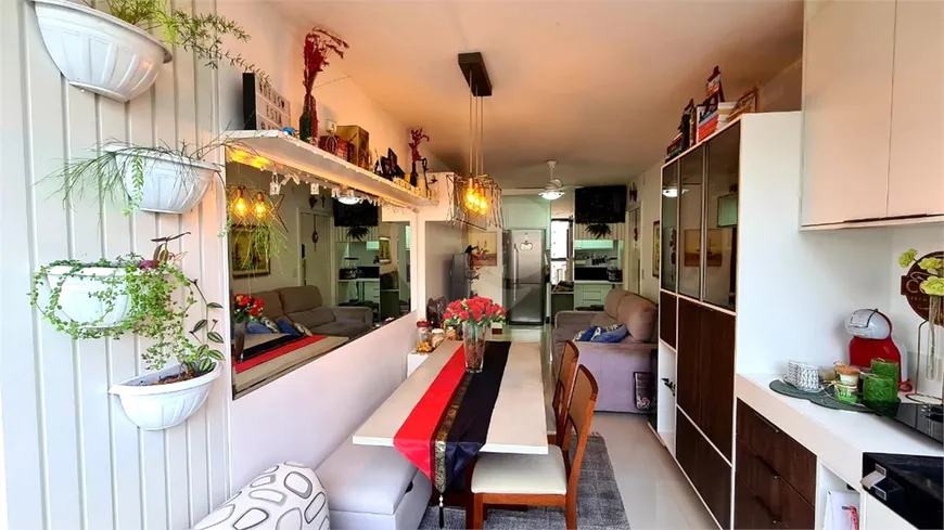 Foto 1 de Apartamento com 2 Quartos à venda, 69m² em Praia do Canto, Vitória
