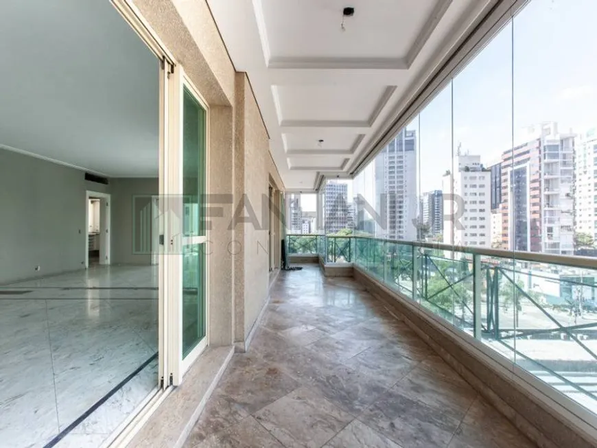 Foto 1 de Apartamento com 4 Quartos à venda, 490m² em Jardim Paulistano, São Paulo