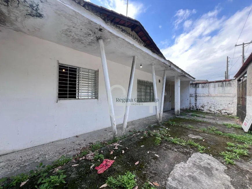 Foto 1 de Casa com 2 Quartos à venda, 85m² em Centro, Peruíbe