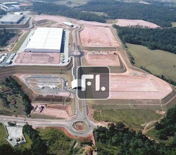 Foto 1 de Galpão/Depósito/Armazém para alugar, 3395m² em Pinhal, Jarinu