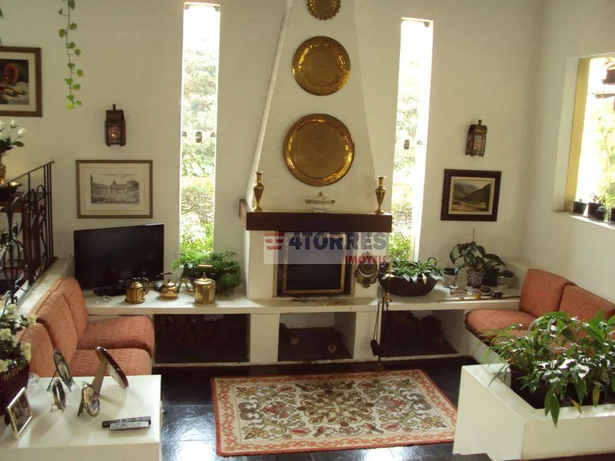 Foto 1 de Casa com 3 Quartos para venda ou aluguel, 380m² em Butantã, São Paulo
