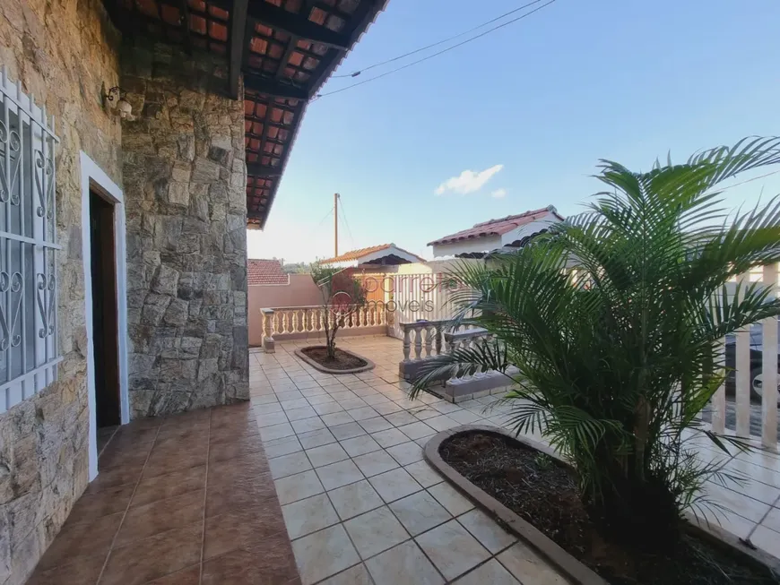 Foto 1 de Casa com 4 Quartos à venda, 134m² em Caxambú, Jundiaí