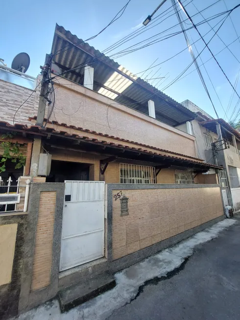 Foto 1 de Casa com 3 Quartos à venda, 90m² em Porto Velho, São Gonçalo